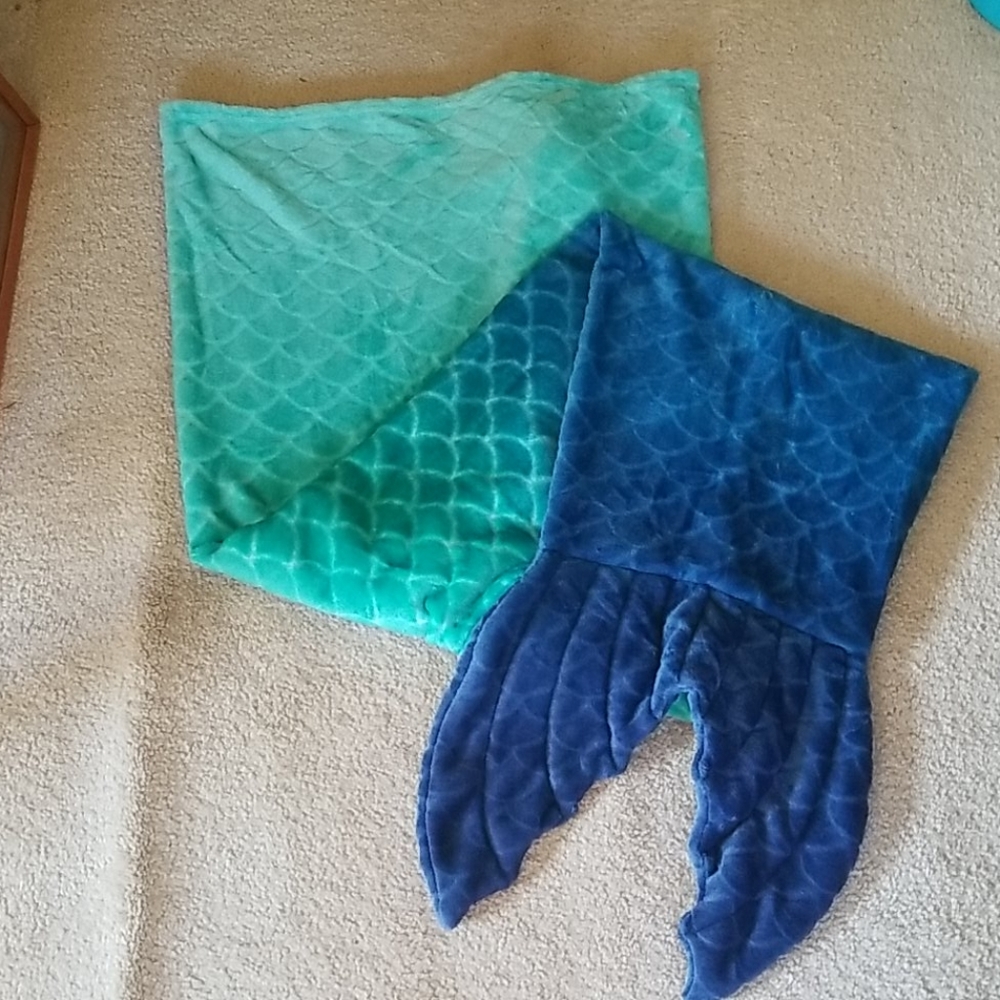 Pillowfort Mermaid Blanket